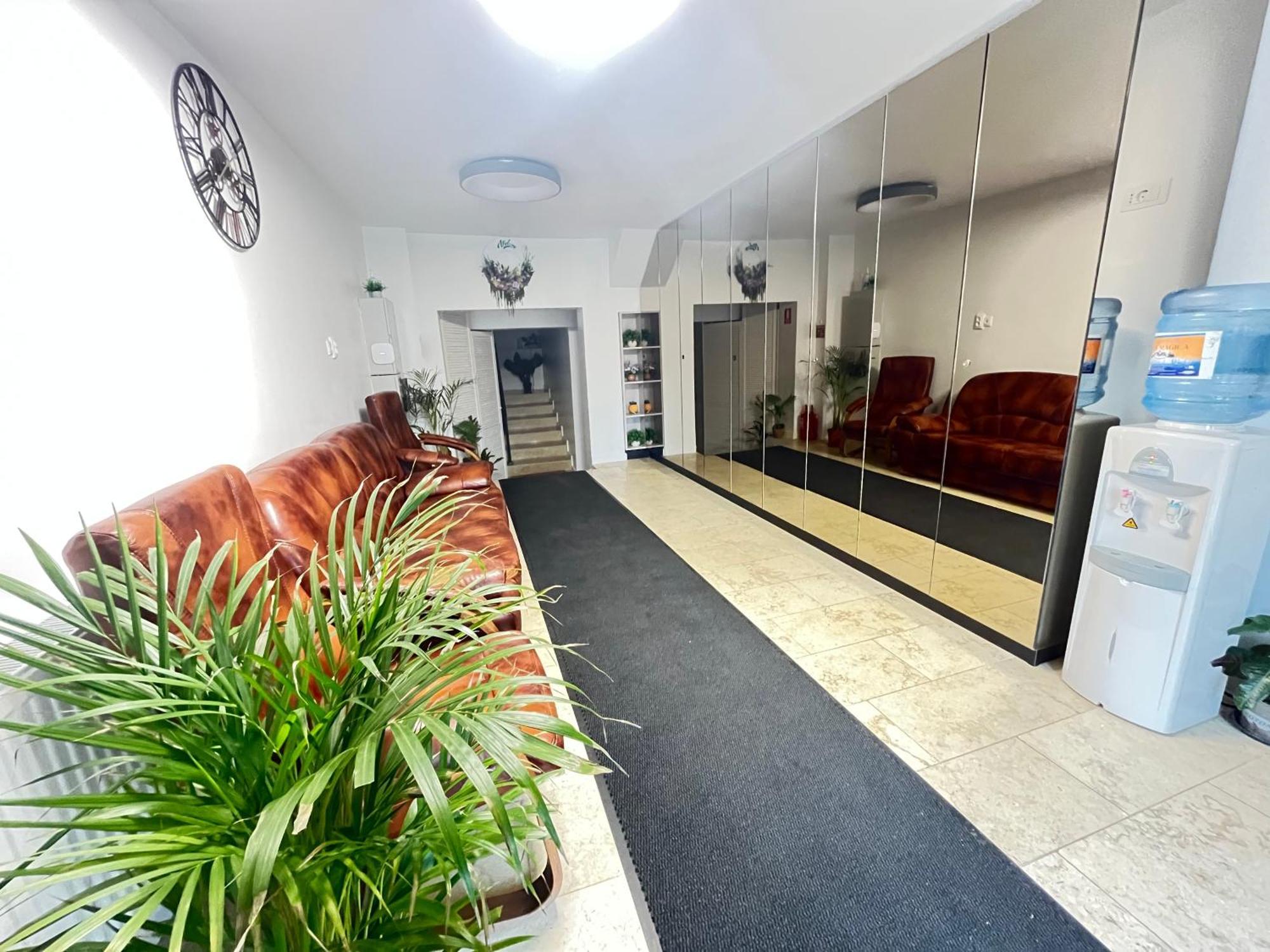 Hotel Palas Grand View Iasi Extérieur photo