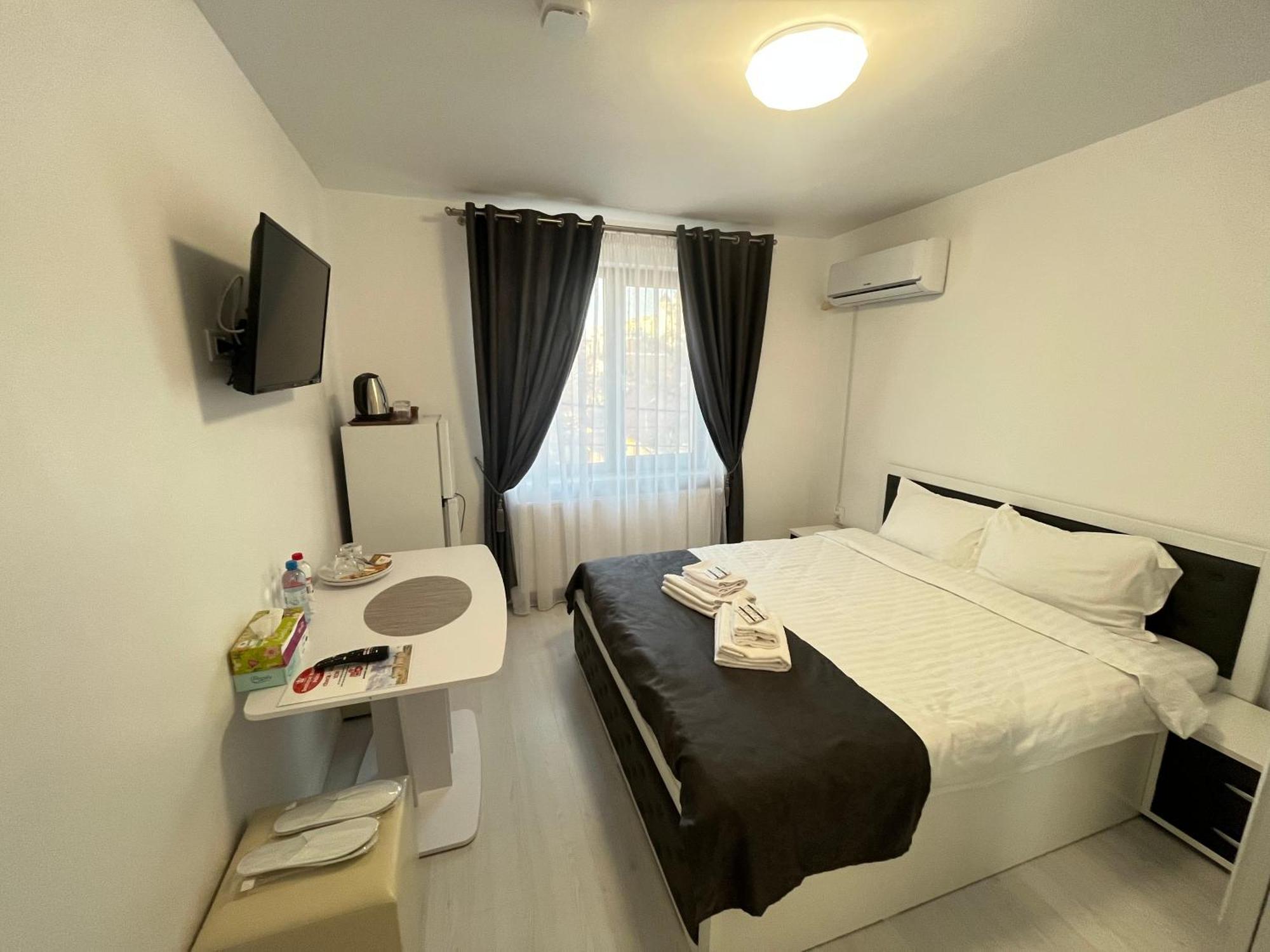 Hotel Palas Grand View Iasi Extérieur photo