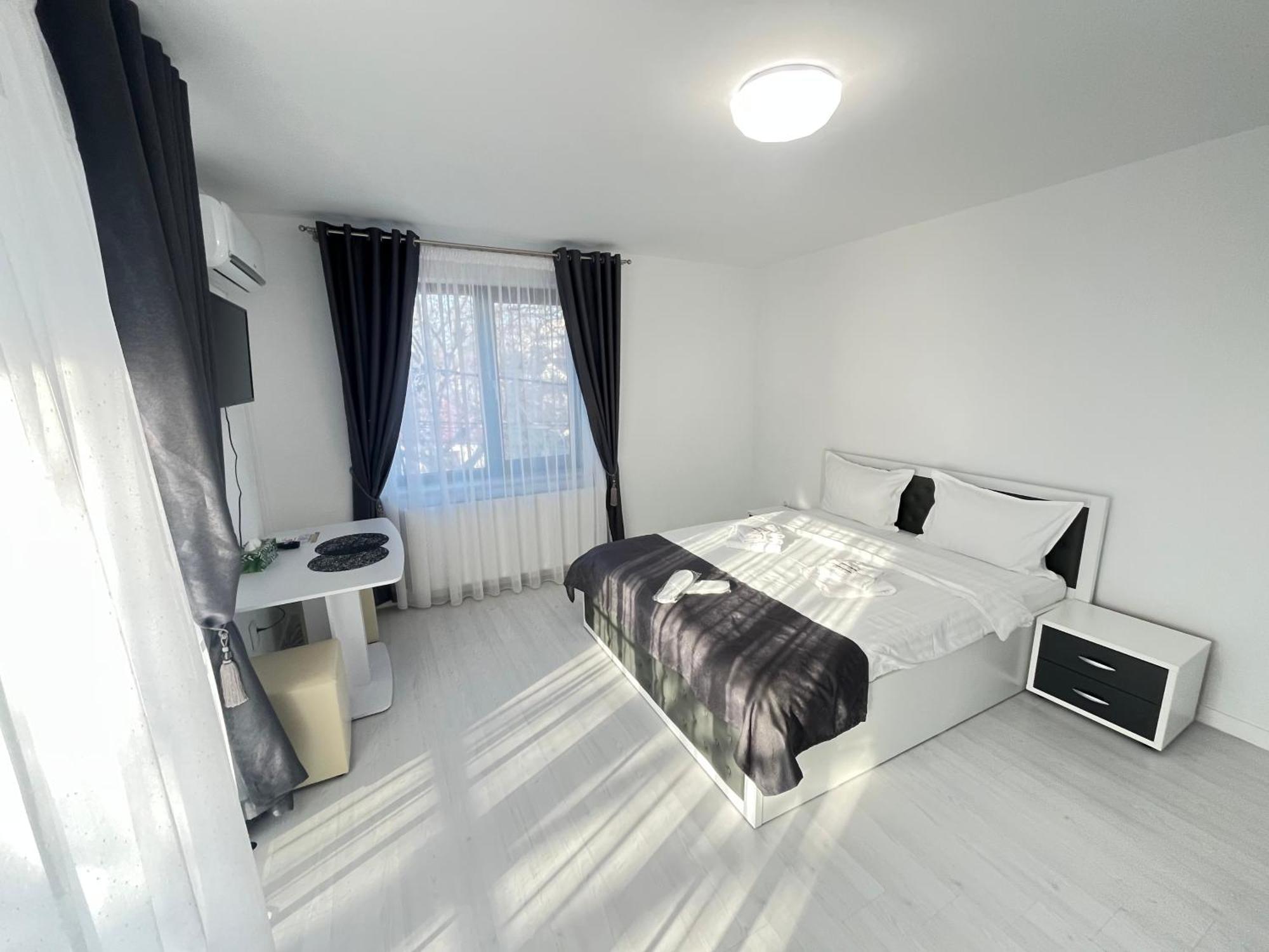 Hotel Palas Grand View Iasi Extérieur photo