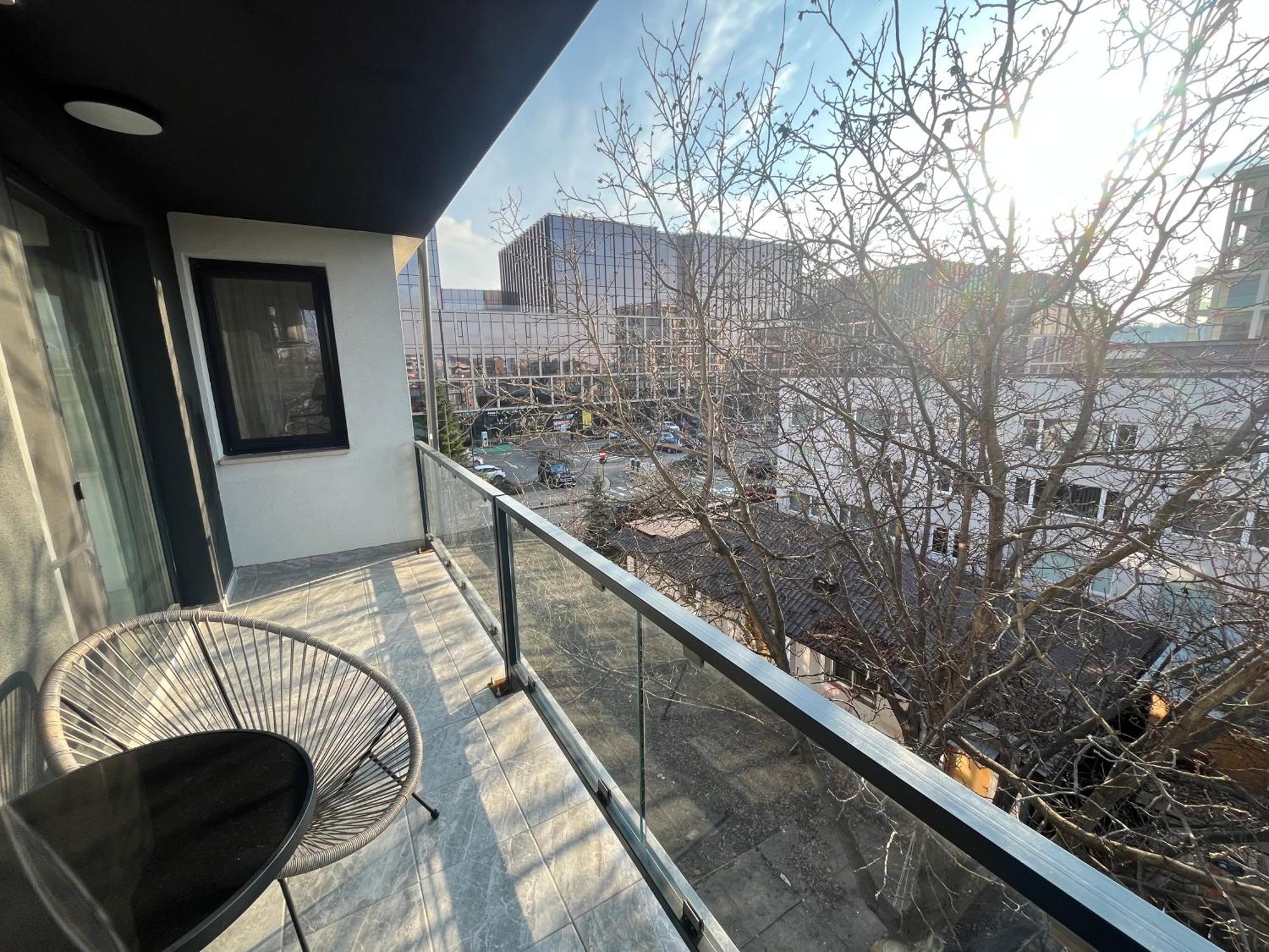 Hotel Palas Grand View Iasi Extérieur photo