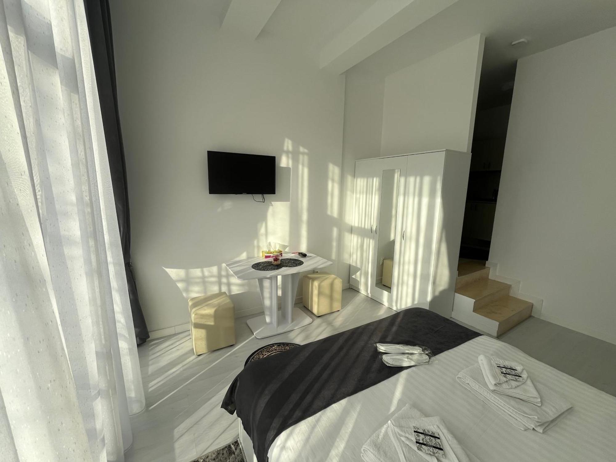 Hotel Palas Grand View Iasi Extérieur photo