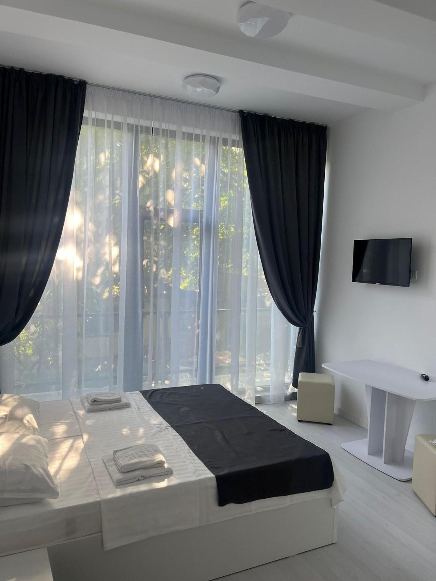 Hotel Palas Grand View Iasi Extérieur photo