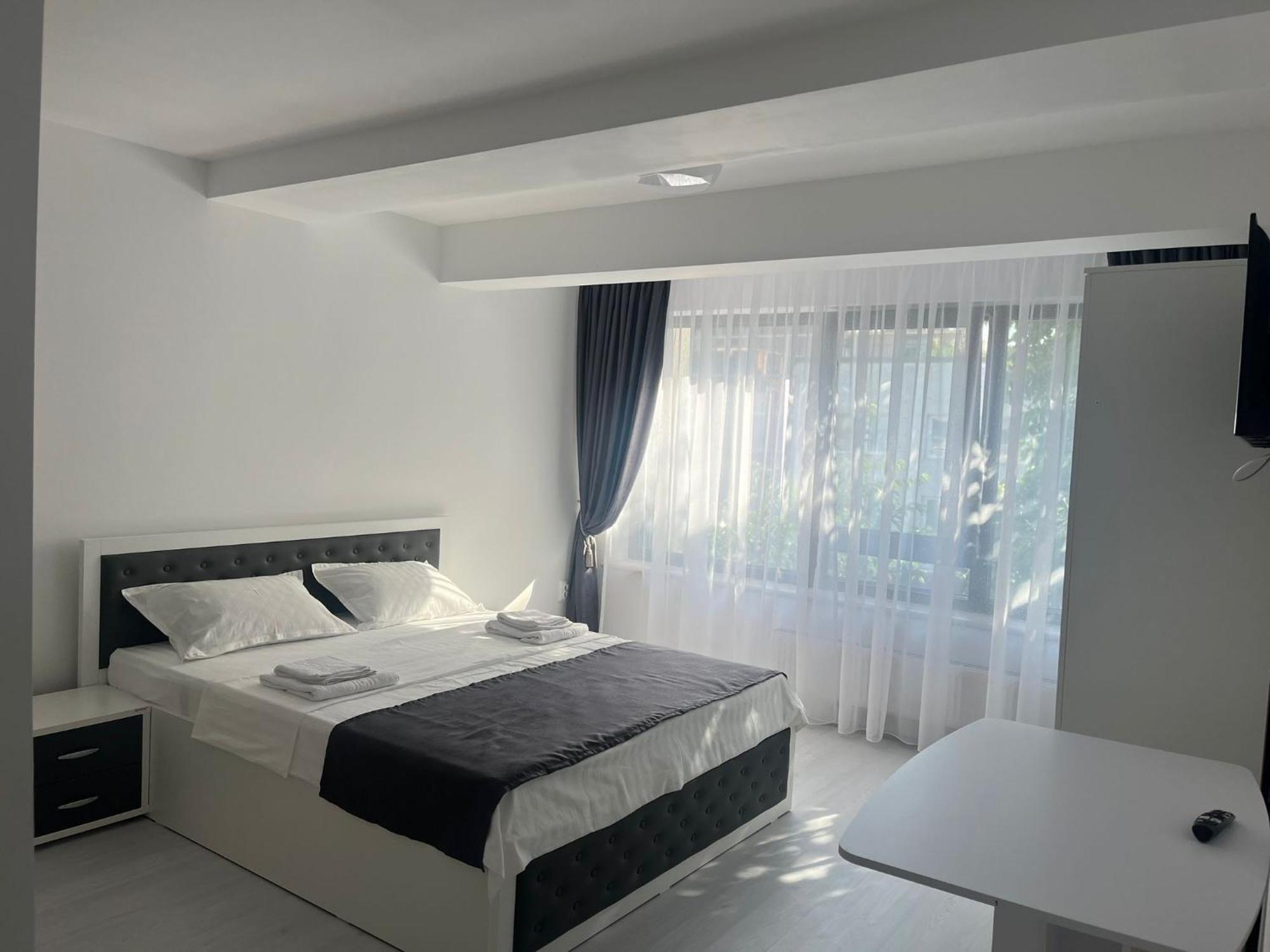 Hotel Palas Grand View Iasi Extérieur photo